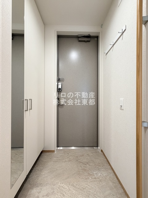玄関　すっきりシンプルな玄関スペースです！
