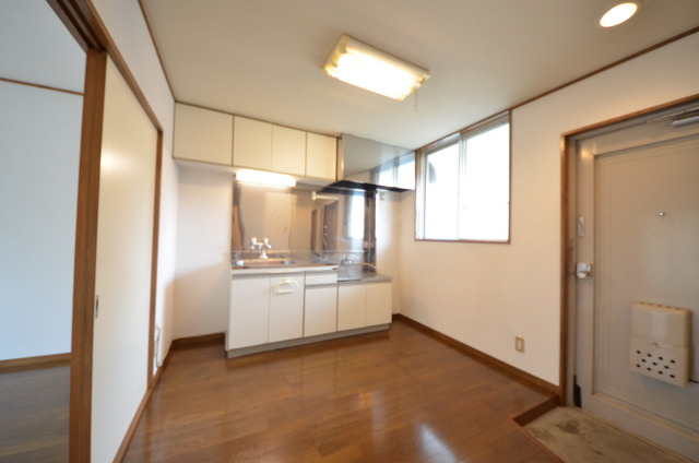 居室・リビング　～広々お部屋で気持ちいい～