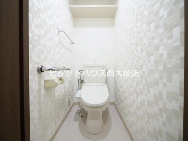 地下鉄谷町線 谷町六丁目駅 徒歩3分 10階建 築31年のトイレ写真
