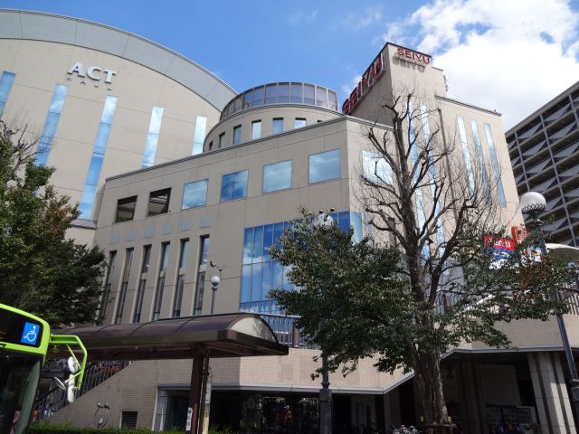 スーパー　西友（スーパー）まで520m