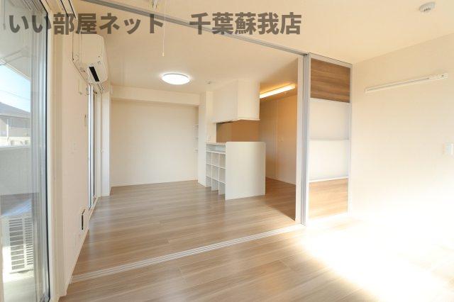 居室・リビング　ゆったりとした居間です
