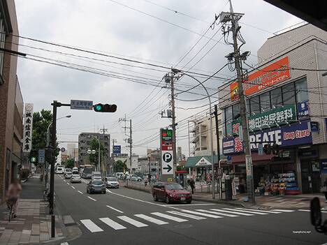 ドラックストア　クリエイトエス・ディー横浜天王町店（ドラッグストア）まで436m