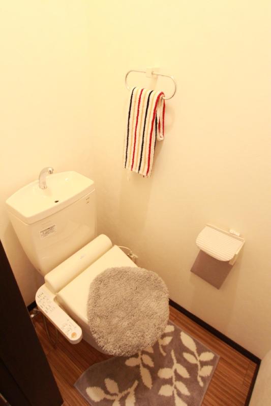 トイレ　同タイプ（参考写真）