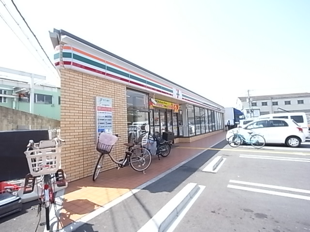 コンビニ　セブンイレブン大東御領３丁目店（コンビニ）まで340m