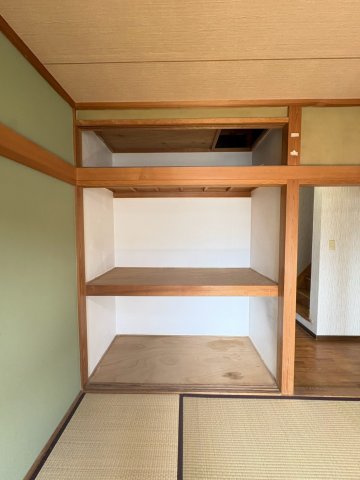 新堂戸建2-5-25の内装写真