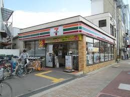 コンビニ　セブンイレブン大阪清水駅前店（コンビニ）まで270m