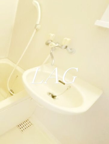 洗面設備　洗面台です。（同仕様です。）
