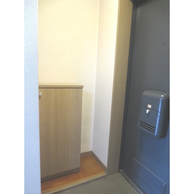 クラールパラシオン目黒東山の玄関写真