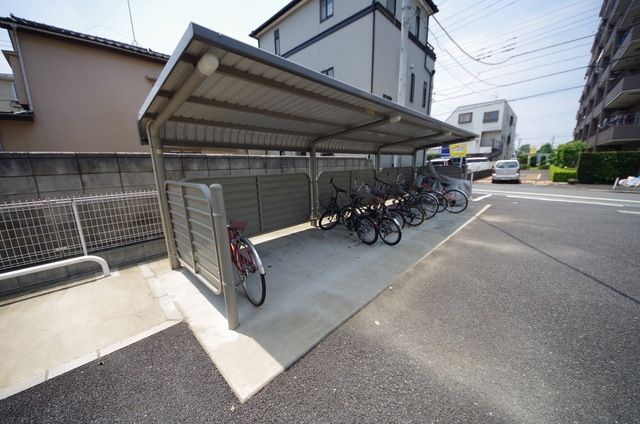 東武東上線 朝霞駅 徒歩13分 2階建 築17年の外観写真