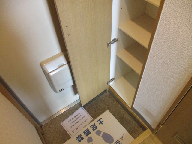 パレスオーキット壱番館の玄関写真
