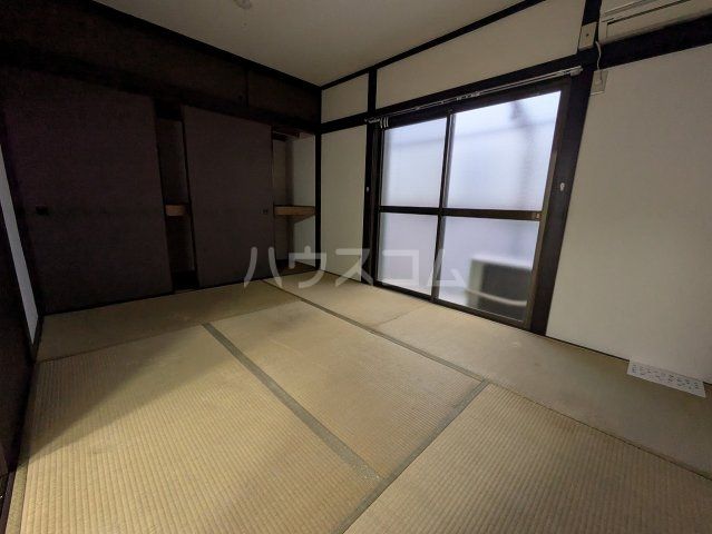 コーポ小林の居間写真