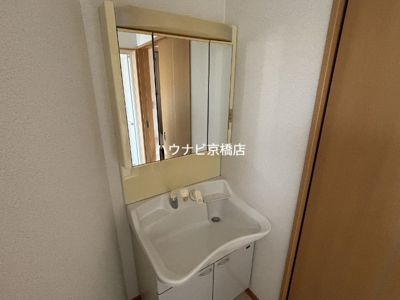 ＪＲおおさか東線 城北公園通駅 徒歩5分 3階建 築17年の内装写真