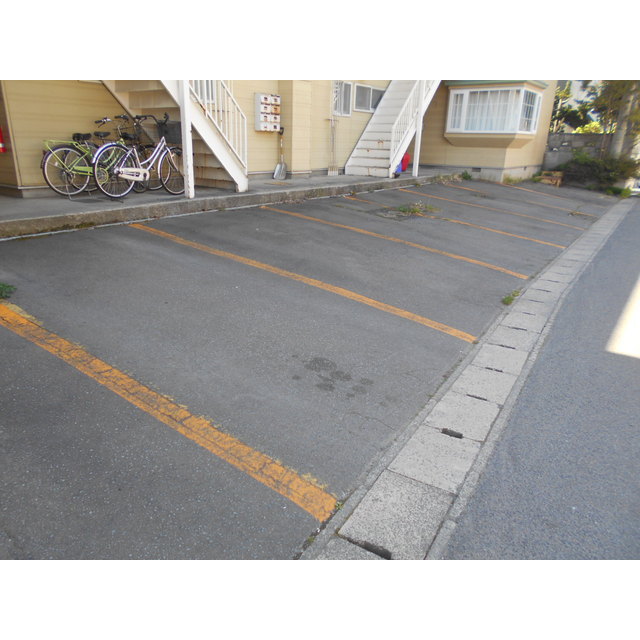 駐車場　駐車場の様子