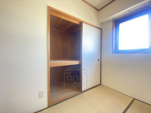 メゾン摂津の内装写真