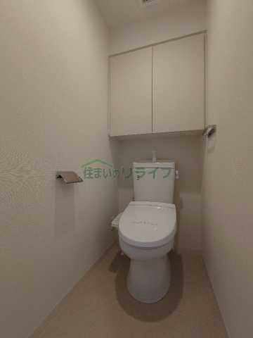 トイレ　別部屋の参考写真です