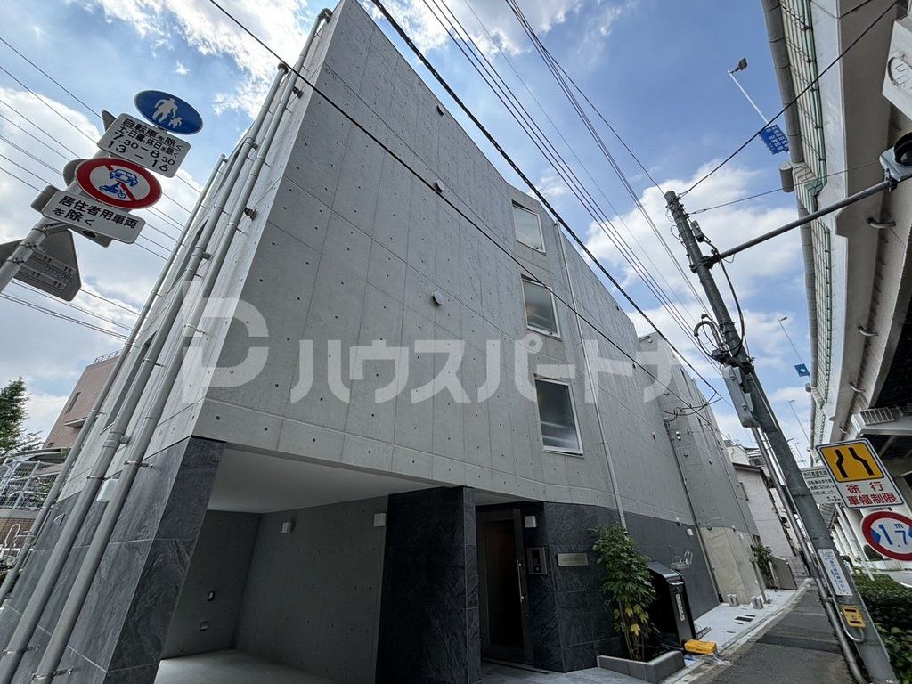 都営三田線 本蓮沼駅 徒歩5分 築3年