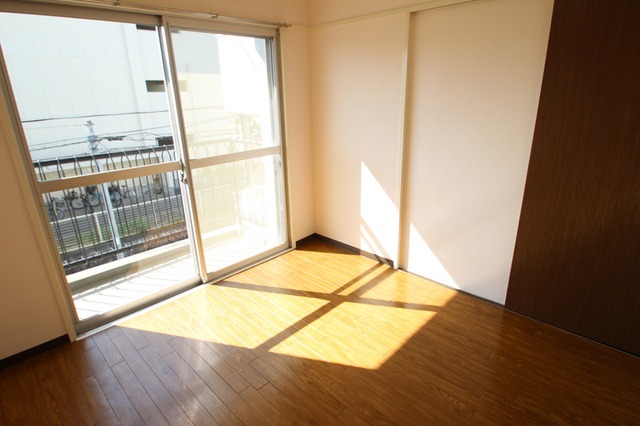 居室・リビング　※他部屋の参考写真の為、現況優先です