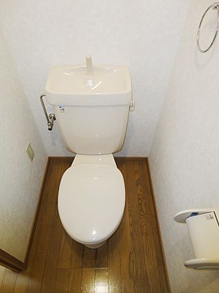 トイレ　バス・トイレ別です