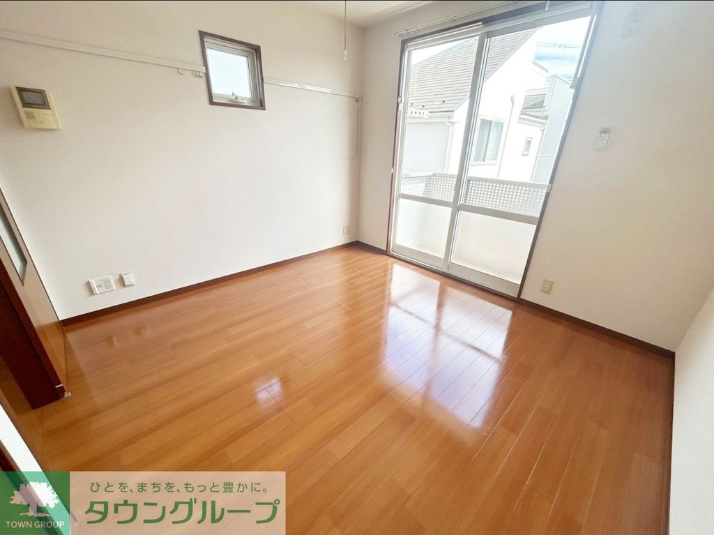 居室・リビング　★お部屋探しは株式会社タウンハウジング東京まで★