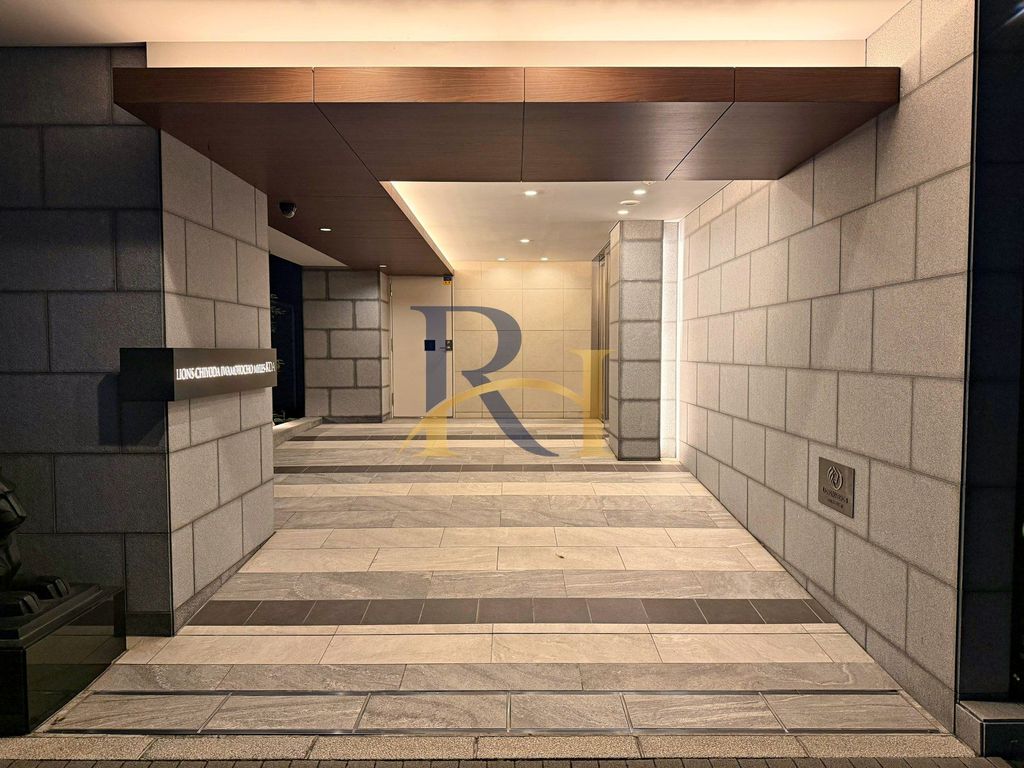 ライオンズ千代田岩本町ミレスーKDAの外観写真