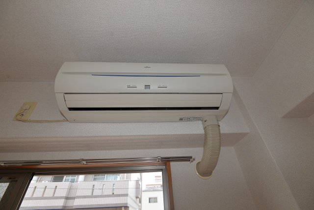その他設備　エアコンです