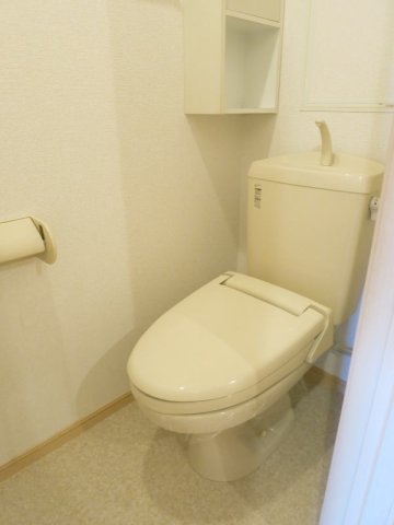 メゾン・アムール IIIのトイレ写真