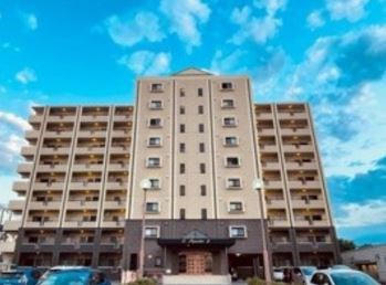 建物外観　リビング　トーマスリビングまで