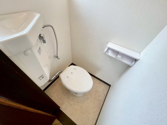 天美北5丁目貸家のトイレ写真