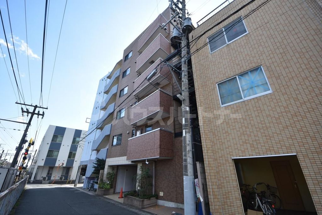 スクエアコートの外観写真