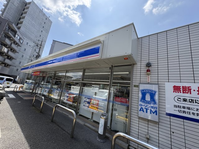 コンビニ　ローソン　広島光町東店（コンビニ）まで202m
