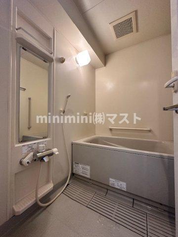 地下鉄中央線 谷町四丁目駅 徒歩2分 9階建 築26年の風呂写真