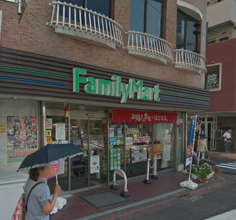 コンビニ　ファミリーマート　大岡山駅前店（コンビニ）まで467m