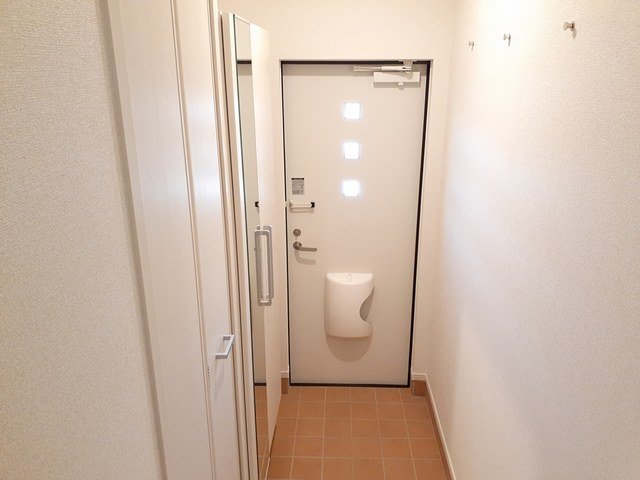 ＪＲ宇都宮線 栗橋駅 徒歩25分 2階建 築5年の玄関写真