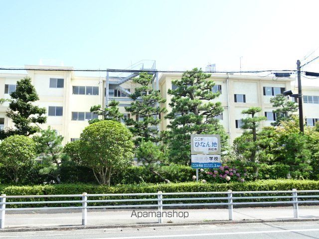 小学校　篠原小学校（小学校）まで331m