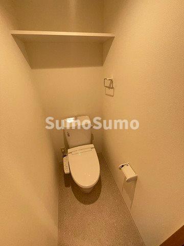 レゾナンス西宮北口のトイレ写真