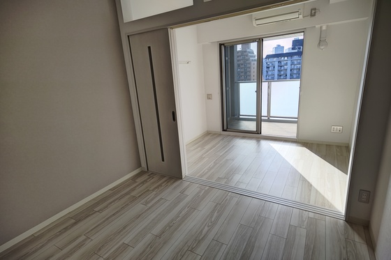 居室・リビング　※別部屋の写真です