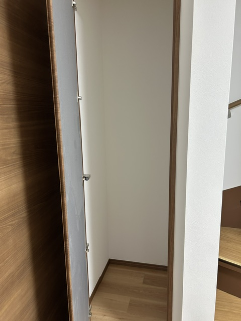 収納　1F