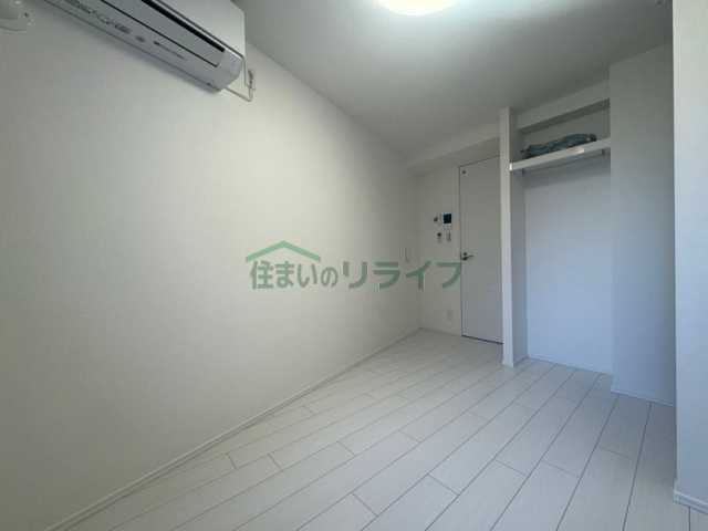 D’sVARIE高円寺レジデンスの居間写真