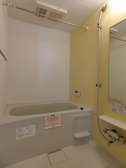 スパライ銀世Vの風呂写真