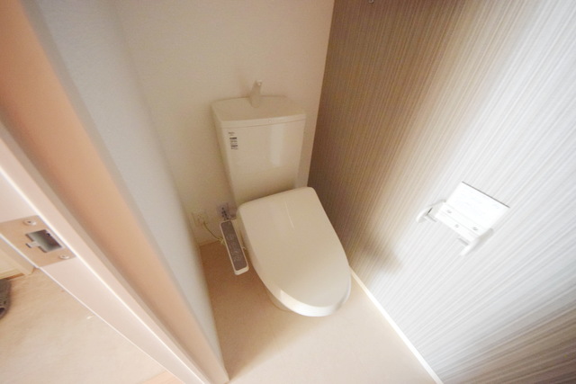 セレーノ堀之内のトイレ写真