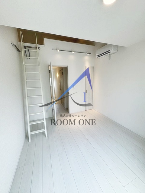 居室・リビング　洋室のお部屋です。