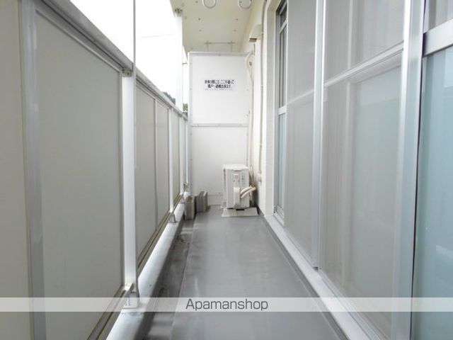 西鉄天神大牟田線 井尻駅 徒歩23分 5階建 築52年の内装写真