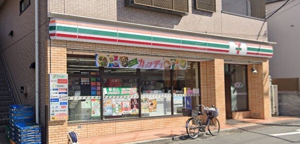 コンビニ　セブンイレブン横浜白幡南店（コンビニ）まで115m