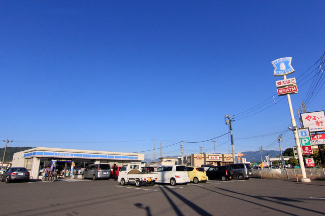 コンビニ　ローソン　松山福音寺バイパス店（コンビニ）まで457m