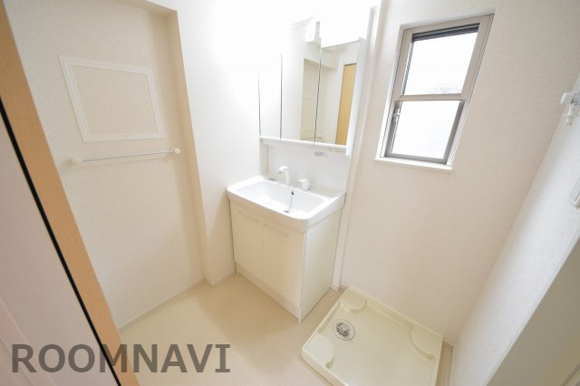 ＪＲ高徳線 板野駅 徒歩44分 3階建 築7年の内装写真