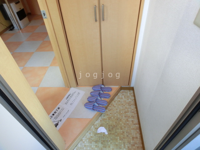 玄関　玄関です。