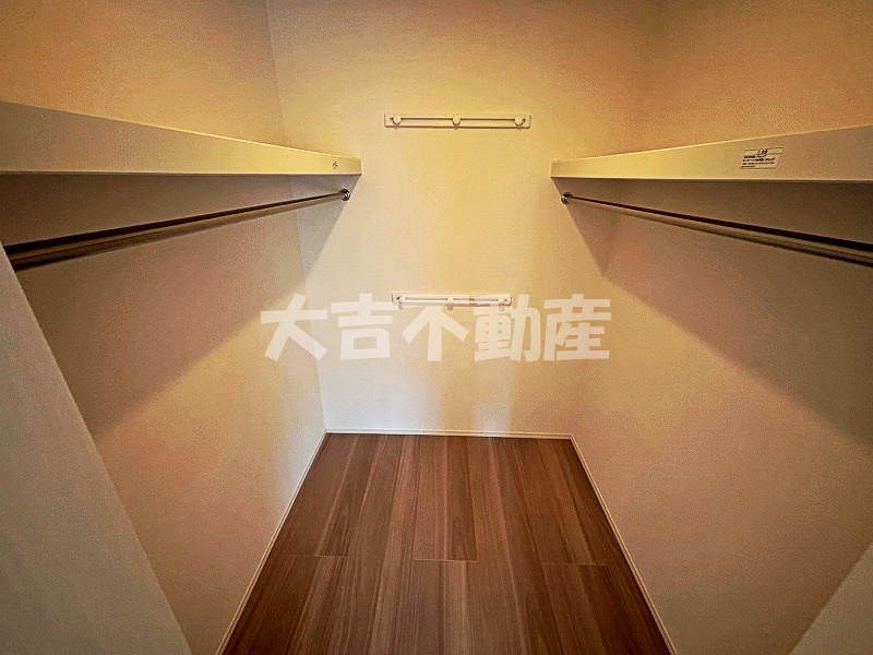 収納　※別部屋の写真です