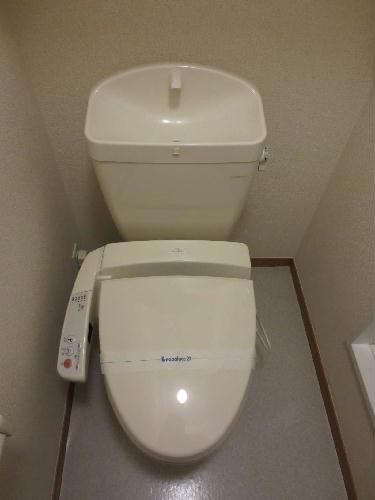 レオパレスエムズのトイレ写真