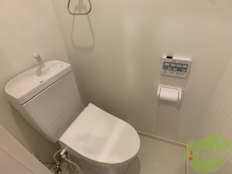 トイレ　多機能付きトイレです。いつもお世話になっております。