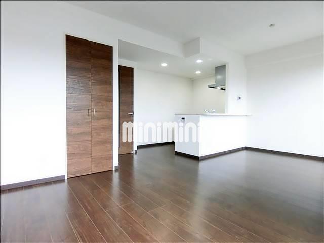 居室・リビング　１３．２帖フローリングのお部屋です。